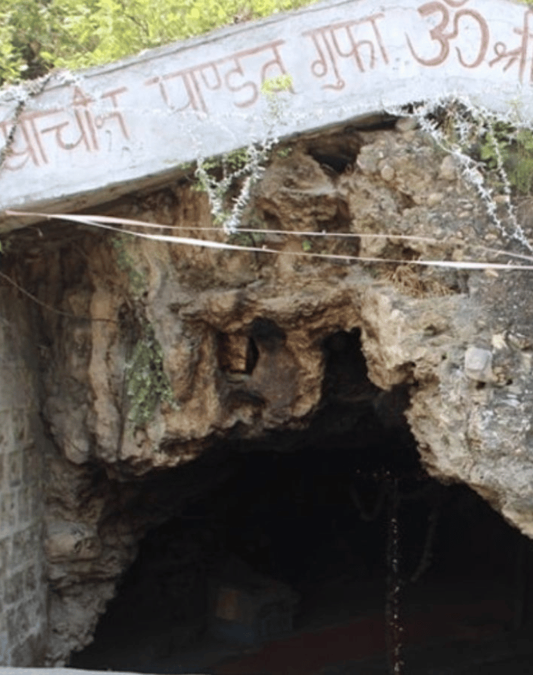 Panch Pandav Gufa
